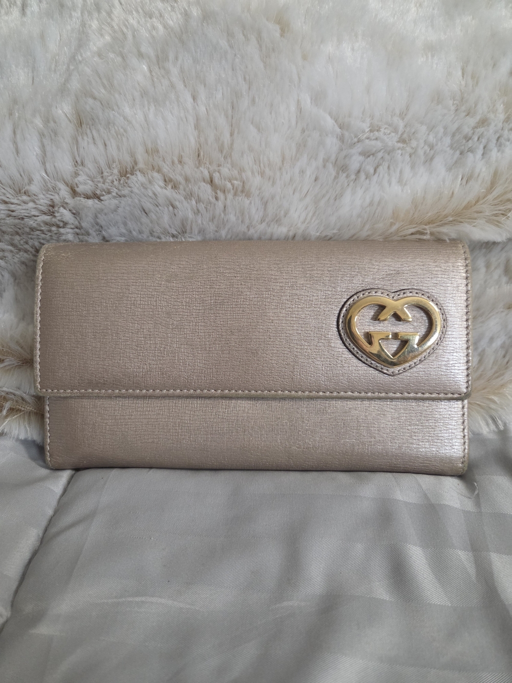 Gucci Lovely Heart Bifold Long Wallet